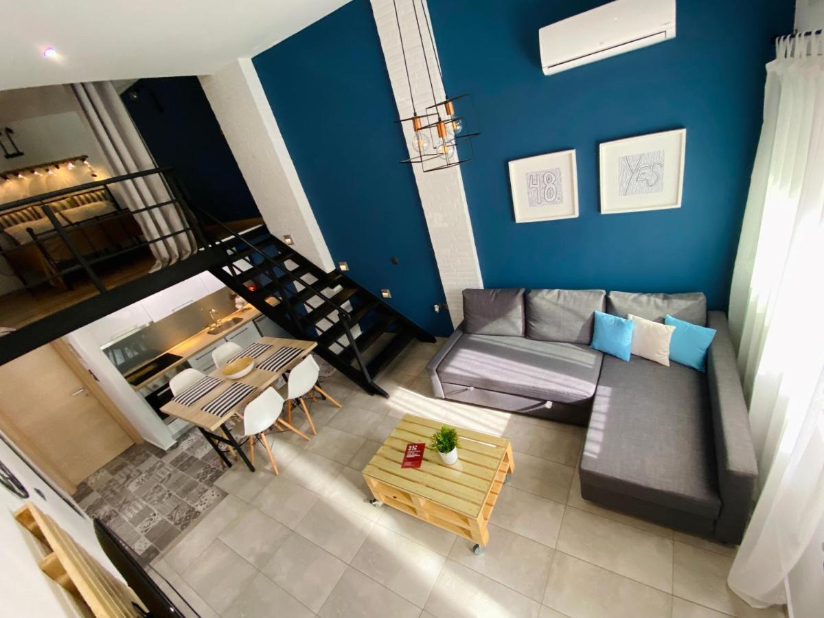 Апартаменты 48 Downtown Lofts Неа-Перамос Экстерьер фото