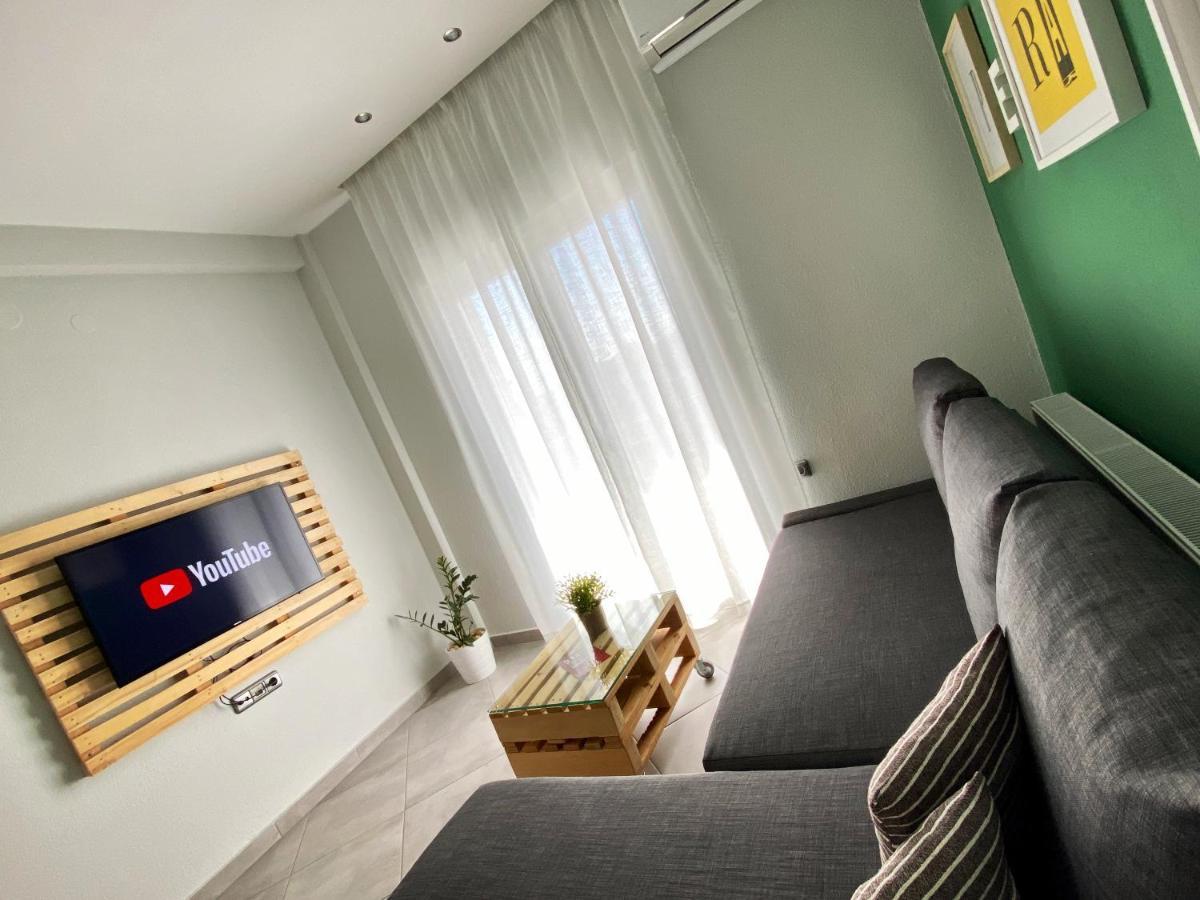 Апартаменты 48 Downtown Lofts Неа-Перамос Экстерьер фото
