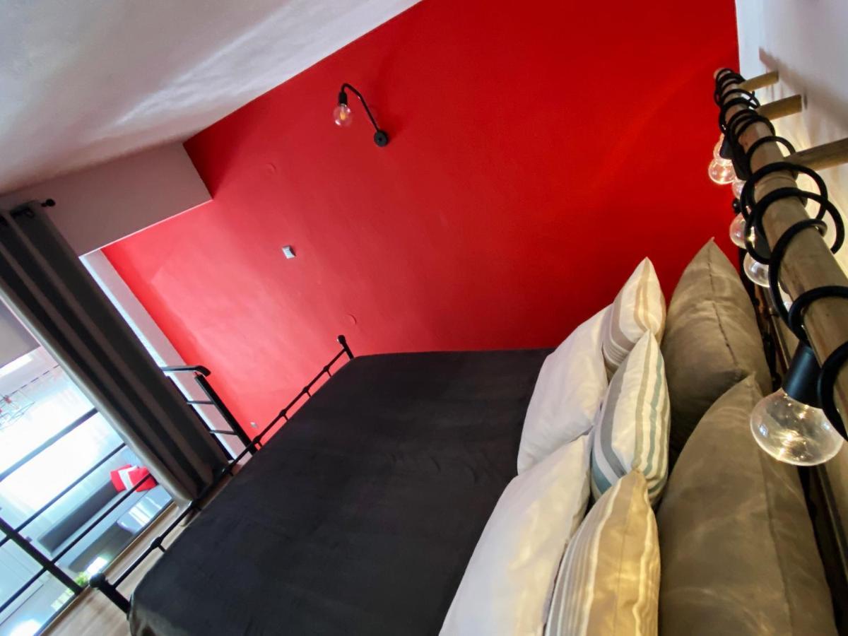 Апартаменты 48 Downtown Lofts Неа-Перамос Экстерьер фото