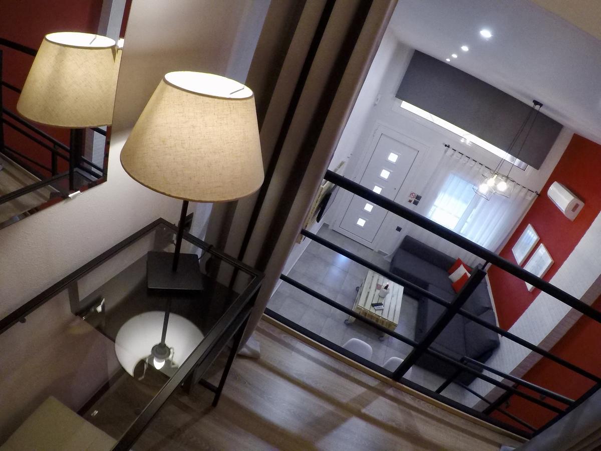 Апартаменты 48 Downtown Lofts Неа-Перамос Экстерьер фото