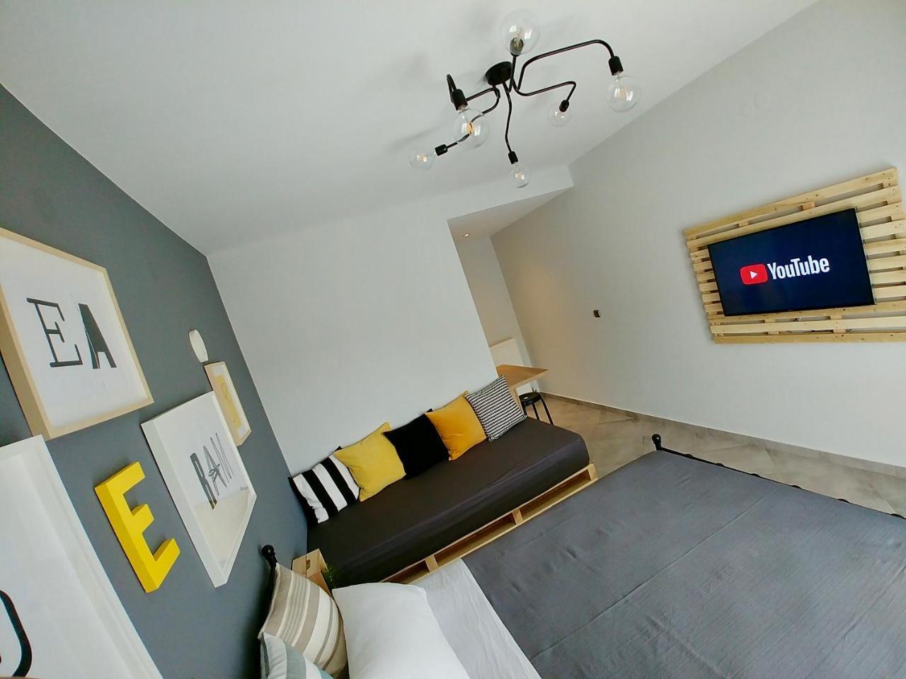 Апартаменты 48 Downtown Lofts Неа-Перамос Экстерьер фото